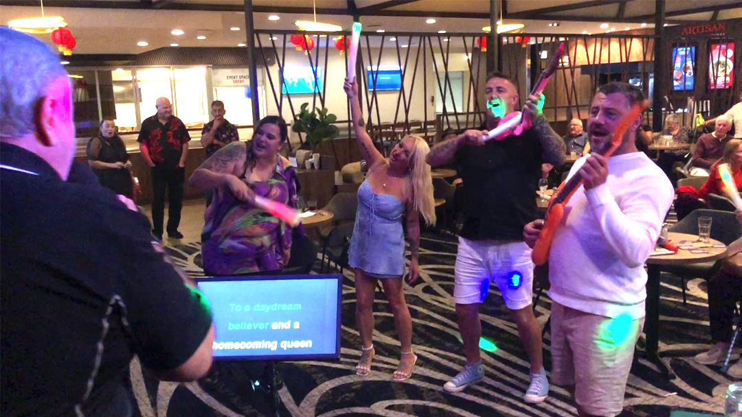 Saturday karaoke (every second & fourth Saturday), Unanderra, Wollongong at Wests Illawarra Club!